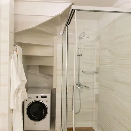 Apartamento Jacuzzi In The Heart Of Oldtown Rétino