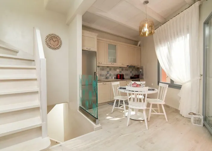 Διαμέρισμα Jacuzzi In The Heart Of Oldtown