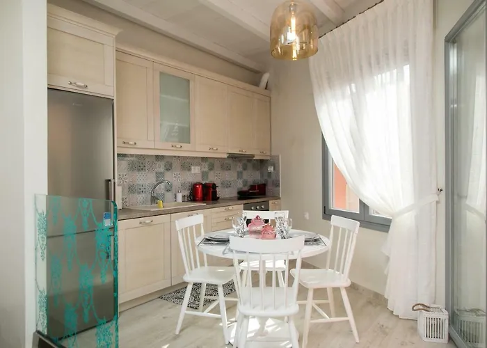 Jacuzzi In The Heart Of Oldtown Διαμέρισμα