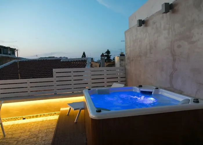 Jacuzzi In The Heart Of Oldtown Διαμέρισμα