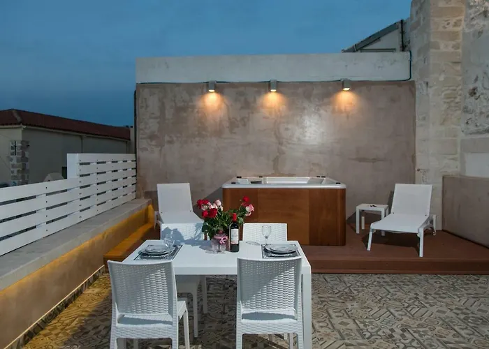 Jacuzzi In The Heart Of Oldtown Apartament *