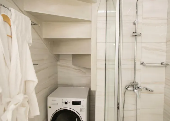 Jacuzzi In The Heart Of Oldtown Apartament *