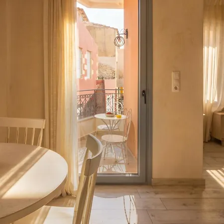Jacuzzi In The Heart Of Oldtown Ретимно (Крит)
