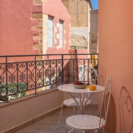 Jacuzzi In The Heart Of Oldtown * Ретимно (Крит)