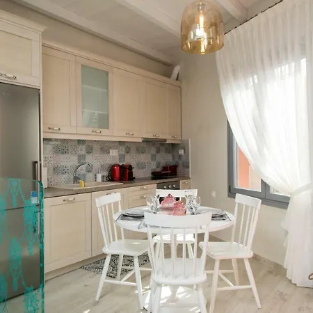 Jacuzzi In The Heart Of Oldtown Апартаменты